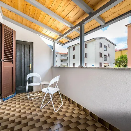 Tolle 500 Meter Zum Grossen Apartment *