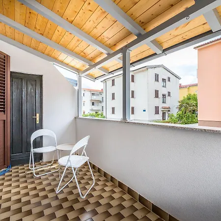 Tolle 500 Meter Zum Grossen Apartment *
